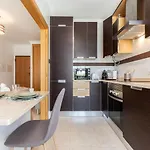 Apartmán New ! Amazing 100m To The