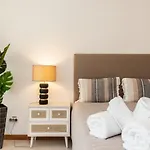Apartmán New ! Amazing 100m To The *