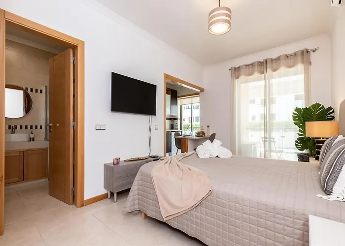 Apartmán New ! Amazing 100m To The *