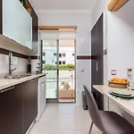 Apartament New ! Amazing 100m To The